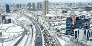 Kar yağışı Mahmutbey bölgesinde hayatı olumsuz yönde etkiledi