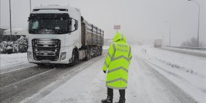 Tarsus-Pozantı Otoyolu tır trafiğine açıldı