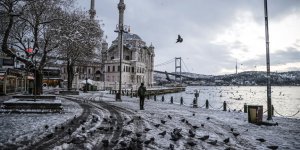 İstanbul Valisi Yerlikaya'dan kuvvetli sağanak ve kar uyarısı