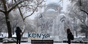 Konya kar yağışıyla beyaza büründü