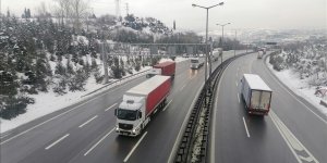 Tır ve kamyonların Kocaeli'den İstanbul ve Anadolu'ya geçişlerine izin veriliyor