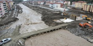 Bozkurt'ta su seviyesinin yükselmesiyle hasar gören geçici köprü onarıldı