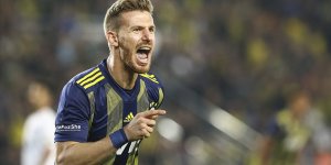 Fenerbahçe, Serdar Aziz'in sözleşmesini 3 yıl uzattı!