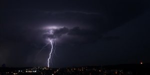 Meteoroloji'den gök gürültülü sağanak uyarısı