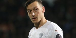 Mesut Özil, Fenerbahçe'de hayal kırıklığı yaşattı