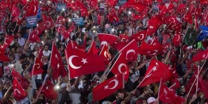 Devlet, tüm imkanlarıyla 15 Temmuz şehit aileleri ve gazilerinin yanında