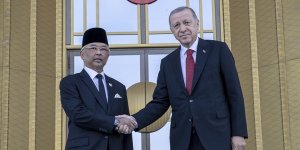 Cumhurbaşkanı Erdoğan, Malezya Kralı Sultan Abdullah Şah'ı resmi törenle karşıladı