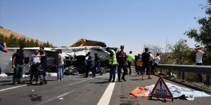 Gaziantep ve Mardin'deki trafik kazası mağduru ailelere yönelik destek çarşamba akşamına kadar hesaplara yatırılacak