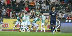 Fenerbahçe, Konyaspor'a deplasmanda yenildi