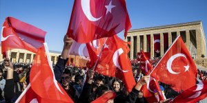 Anıtkabir'de "29 Ekim Cumhuriyet Bayramı" coşkusu