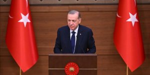 Erdoğan: (Twitter) Türkiye'yi sansürle suçlayanlar, sansürün daniskasını yapanlar için tek kelime etmiyor