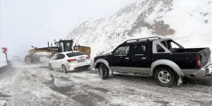 Ardahan-Şavşat kara yolu kontrollü ulaşıma açıldı