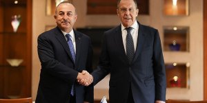 Dışişleri Bakanı Çavuşoğlu, Rus mevkidaşı Lavrov ile bir araya geldi