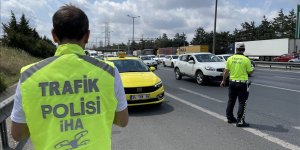 Bayramda kara yollarında 51 bin 300 ekip ve 99 bin 245 trafik personeli görev alacak