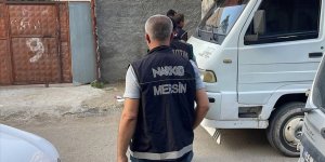 Mersin'de haklarında yakalama kararı bulunan şüphelilere şafak operasyonu