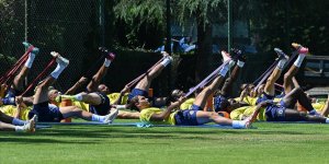 Fenerbahçe'de yeni sezon hazırlıkları sürüyor