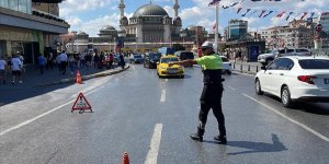 İstanbul'da yolcu seçip mesafe soran taksicilere para cezası