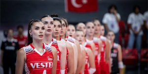 21 Yaş Altı Kadın Voleybol Milli Takımı, dünya 5'incisi oldu