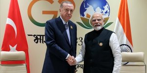 Cumhurbaşkanı Erdoğan, Hindistan Başbakanı Modi'yi kabul etti