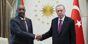 Cumhurbaşkanı Erdoğan, Sudan Egemenlik Konseyi Başkanı Burhan ile bir araya geldi