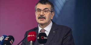 Tekin: Çocukların kendi yeteneklerini yönetebilmesi için adımlar atıyoruz