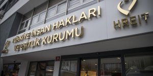 TİHEK'ten gazeteciyi çöp toplamada görevlendiren belediyeye para cezası