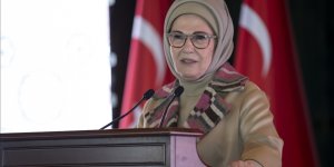 Emine Erdoğan'dan, İstanbul'un fethinin 571. yıl dönümününe ilişkin paylaşım