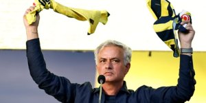 Jose Mourinho resmen Fenerbahçe'de