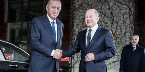 Scholz, Cumhurbaşkanı Erdoğan'ın Türkiye-Hollanda maçını izleyecek olmasından memnuniyet duyuyor