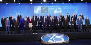 NATO Zirvesi'nin ilk oturumu başladı