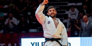 Judoda milli sporcu Salih Yıldız, Jamaikalı McKenzie'yi yenerek çeyrek finale yükseldi