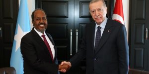 Cumhurbaşkanı Erdoğan, Somali Cumhurbaşkanı Hasan Şeyh Mahmud ile telefonda görüştü