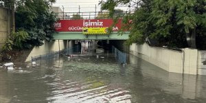 İstanbul'da sağanak hayatı olumsuz etkiliyor