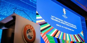 Vincenzo Montella, UEFA Milli Takım Teknik Direktörleri Konferansı'na katıldı