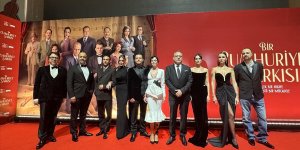 "Bir Cumhuriyet Şarkısı" filminin galası Zorlu PSM'de yapıldı