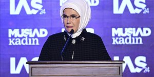 Emine Erdoğan, Uluslararası Farkındalık Zirvesi'nde "kadın" vurgusu yaptı