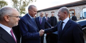 Almanya Başbakanı Scholz'dan Türkçe mesaj