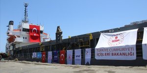 Türkiye'nin "İyilik Gemisi" Somali'ye ulaştı!