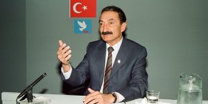 Unutulmaz Devlet Adamı Bülent Ecevit'in vefatının üzerinden 18 yıl geçti!