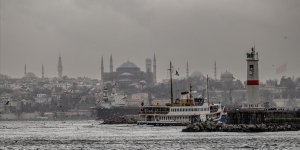 İstanbul'da etkili olan sağanak gece saatlerine kadar sürecek