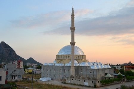 15 yıldır bitirilemeyen cami için yardım kampanyası başlatıldı