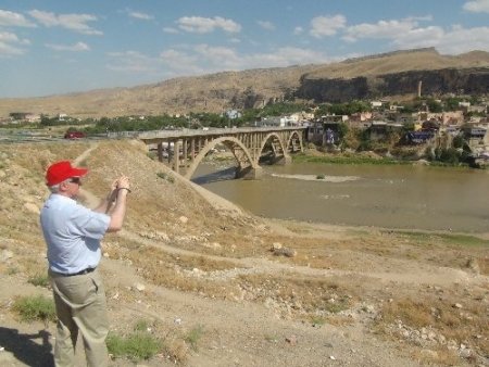 ABD Büyükelçisi Ricciardone, Hasankeyf'i gezdi