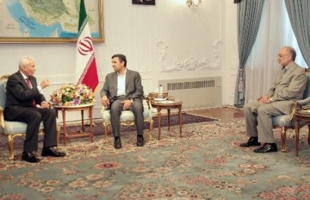 Ahmedinejad: İran-Tacikistan ilişkileri diğer ülkelere örnek