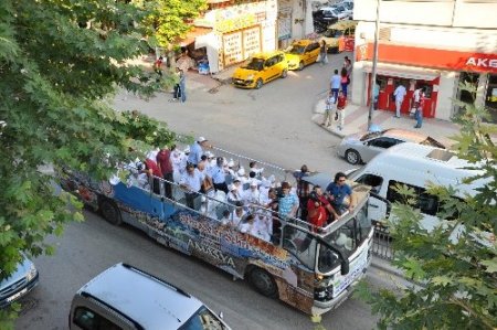 Amasya Belediyesi 75 çocuğu sünnet ettirdi