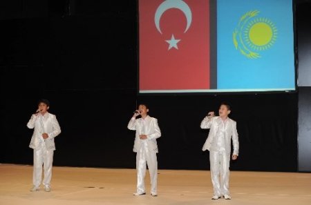 Antalya’da Kazak Kültür Günleri’nin ikincisi düzenlendi