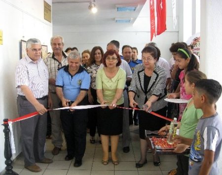 Aydın Çocuk ve Gençlik Merkezi öğrencilerinden el işi sergisi