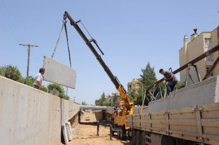 Aydın'da battı çıktı inşaatı devam ediyor