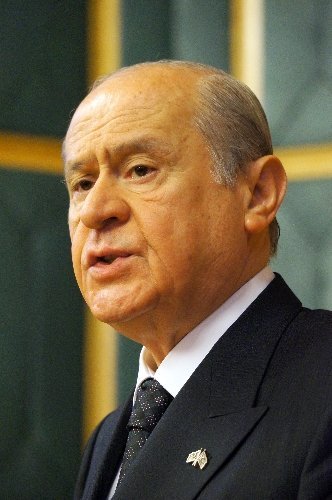 Bahçeli: Faiz lobisi Meclis'te araştırılmalı