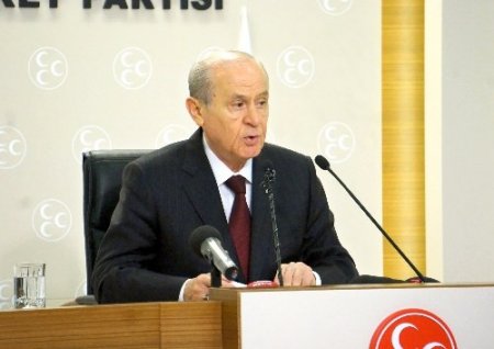 Bahçeli: UEFA önyargılı ve inandırıcılığı tartışmalı kararlar aldı