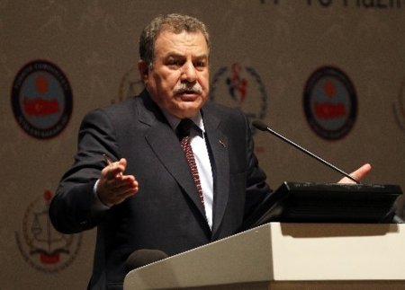 Bakan Kılıç: Statlarda elektronik bilet ve kameralı güvenlik uygulanacak